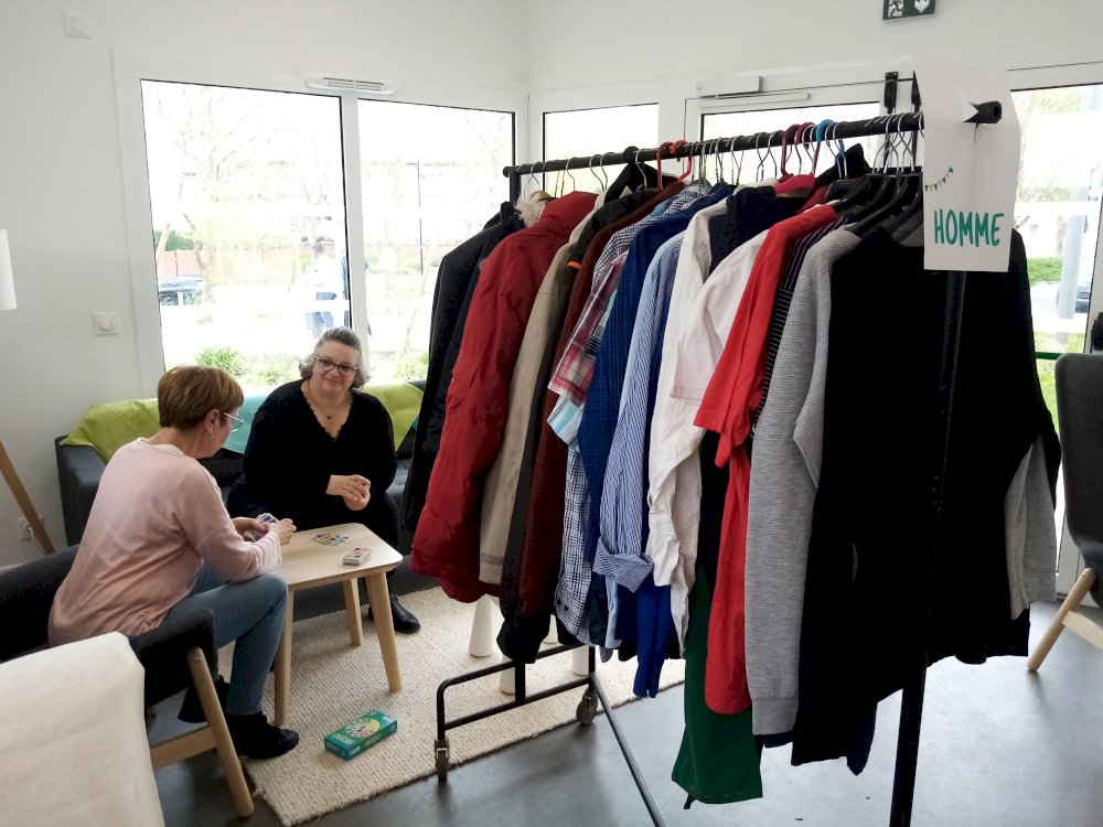 Réciprocité - media - La friperie solidaire de Voisins-le-Bretonneux 